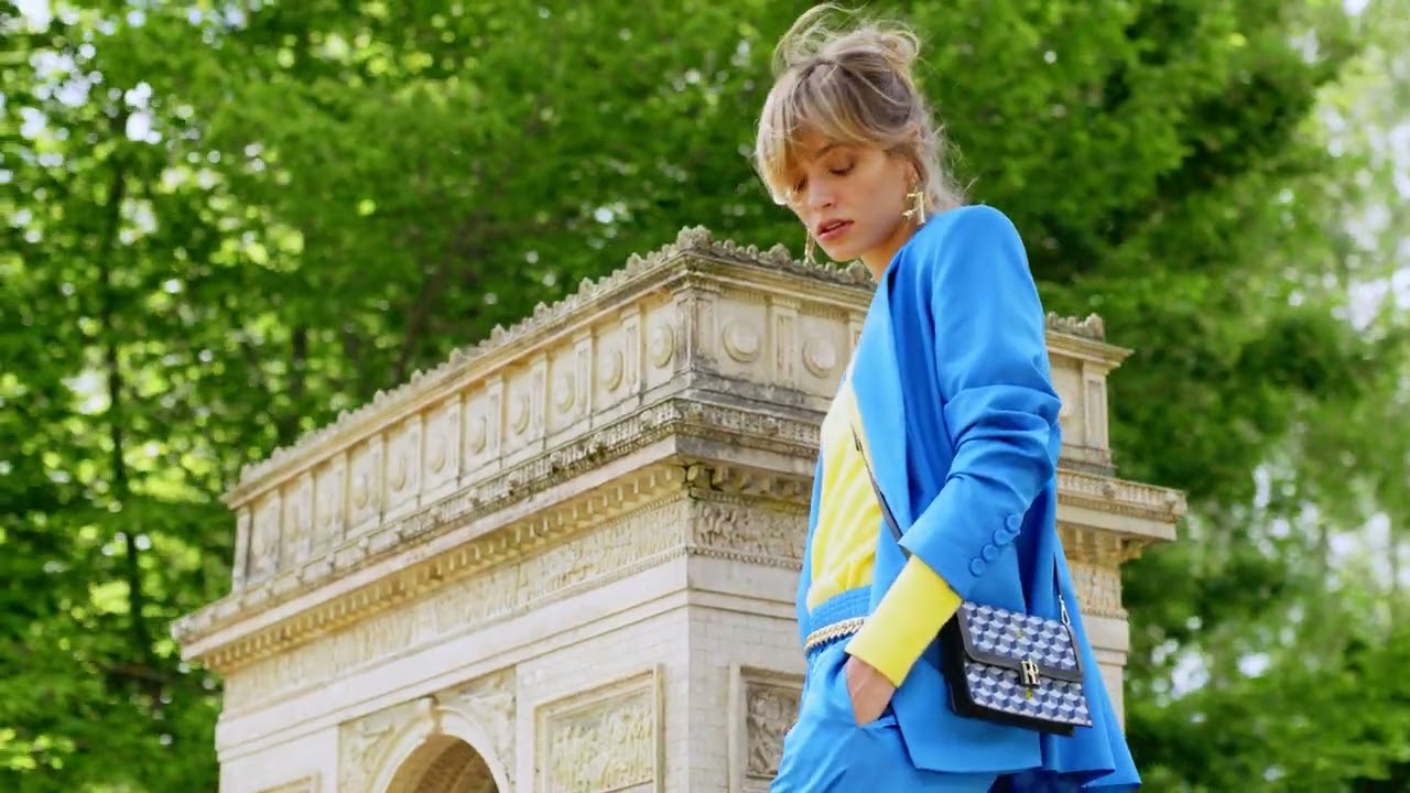 Pochette Ladies First Saga