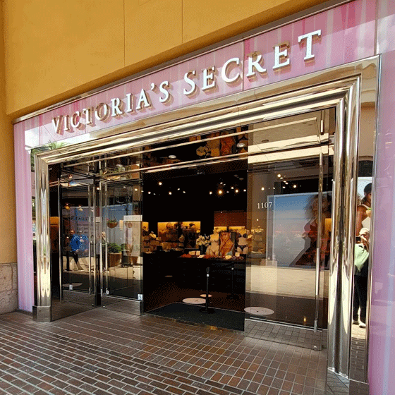 Victoria's Secret - Fashion Island