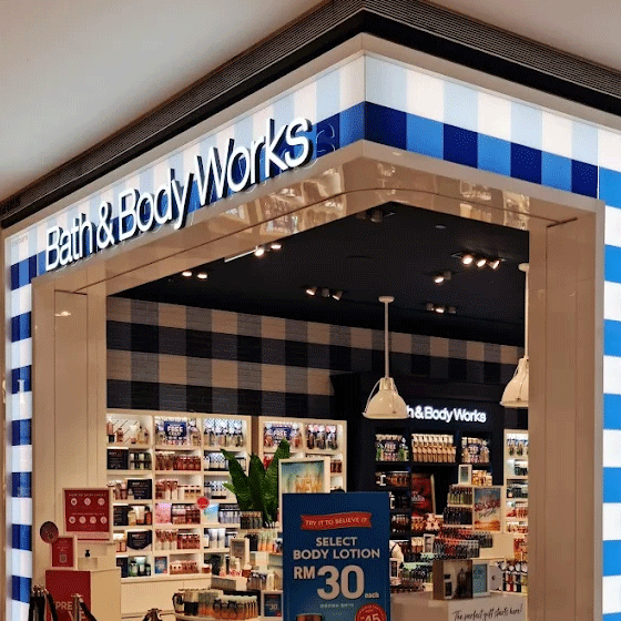 Bath & Body Works - Ion Orchard