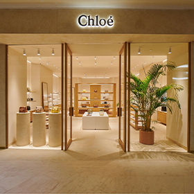 Chloe - The Gardens