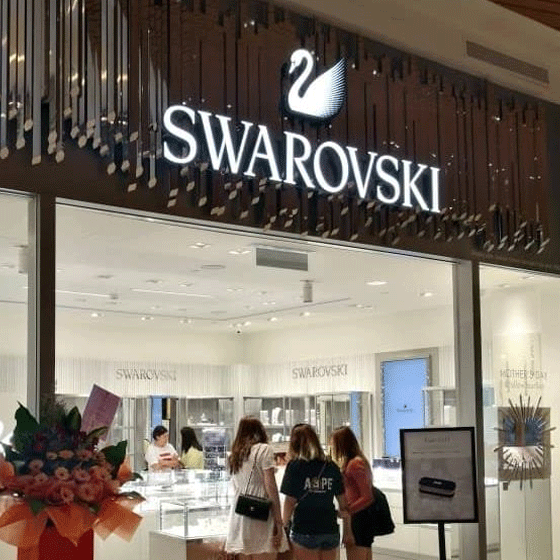 Swarovski - Gurney Paragon
