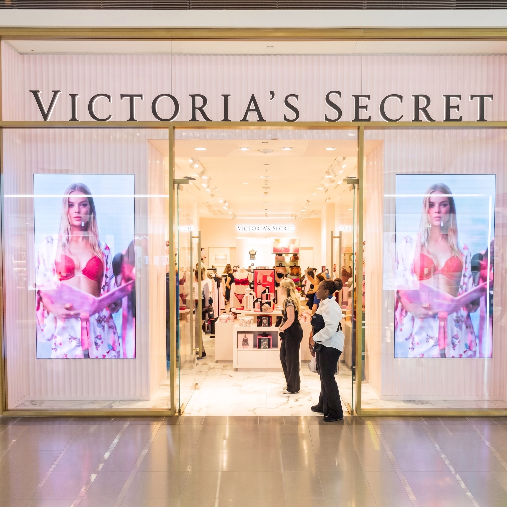 Victoria's Secret - Westfield Carousel