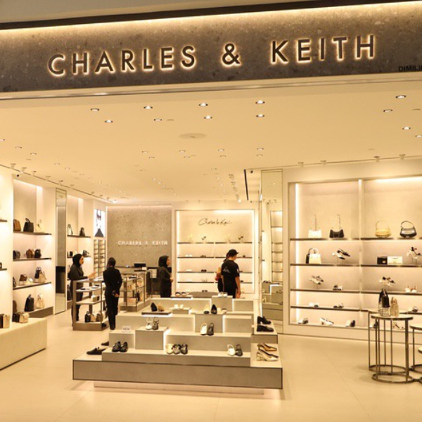 Charles & Keith - The Curve