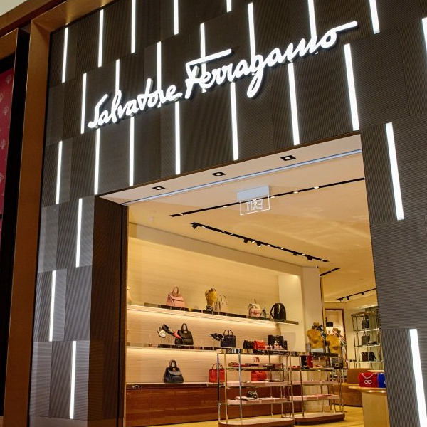 Ferragamo - Resort World Sentosa