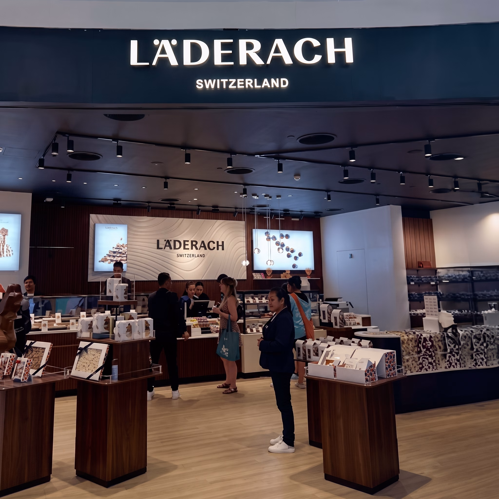 Laderach - SM Mall of Asia